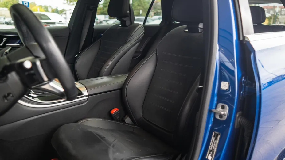 MERCEDES-BENZ C Klasa C 300 de PHEV 4-Matic AMG