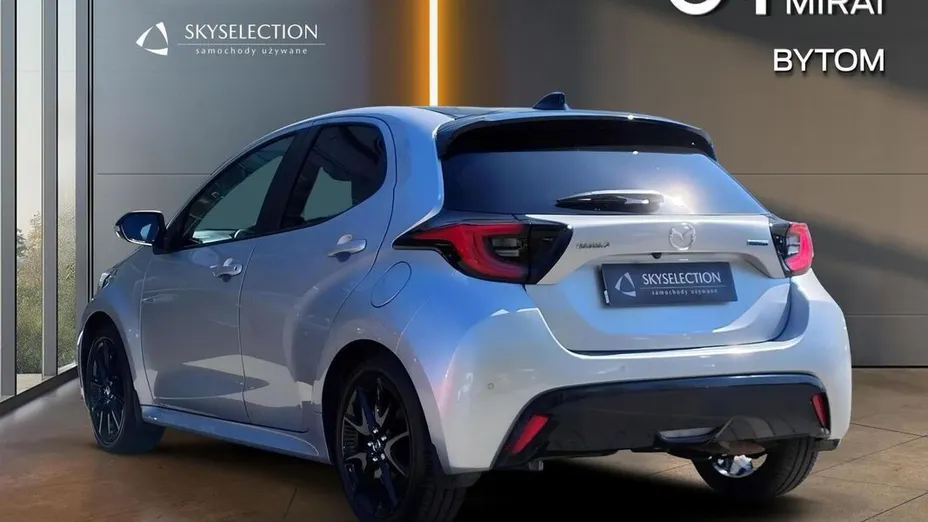 MAZDA 2 -