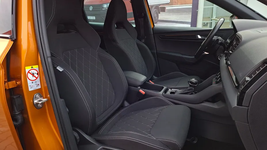 SKODA Karoq Karoq 2.0 TDI SCR 4x4 Sportline DSG