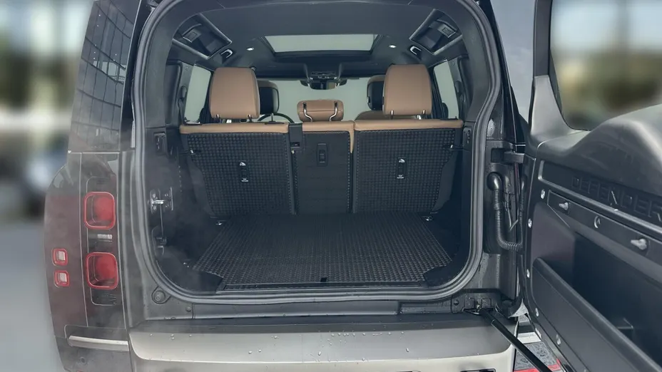 LAND ROVER Defender Defender 110 3.0 D250 mHEV X-Dynamic HSE