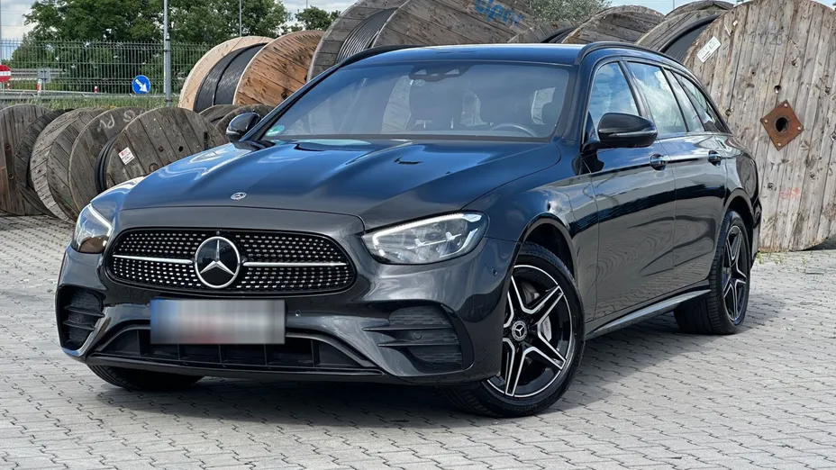 MERCEDES-BENZ E Klasa -