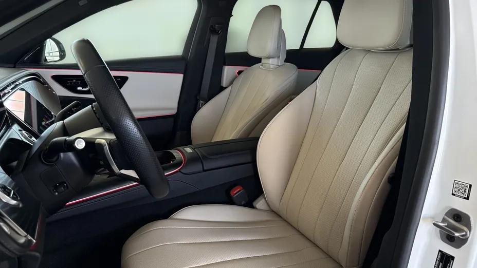 MERCEDES-BENZ E Klasa E 300 de PHEV 4-Matic AMG 9G-Tronic