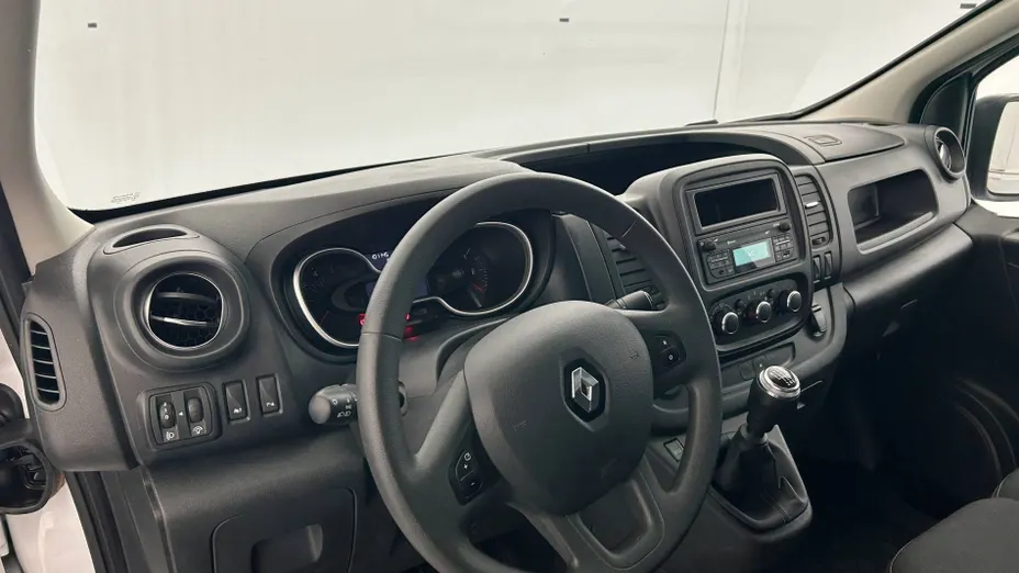 RENAULT Trafic -