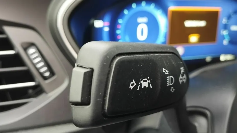 FORD Focus Focus 1.0 EcoBoost mHEV Titanium X