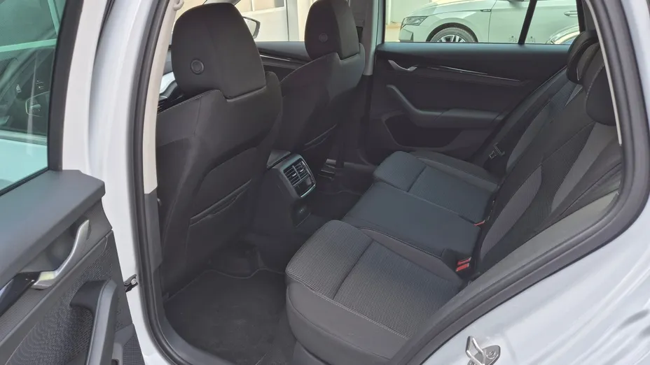SKODA Octavia Octavia 2.0 TDI Edition 130 Selection DSG