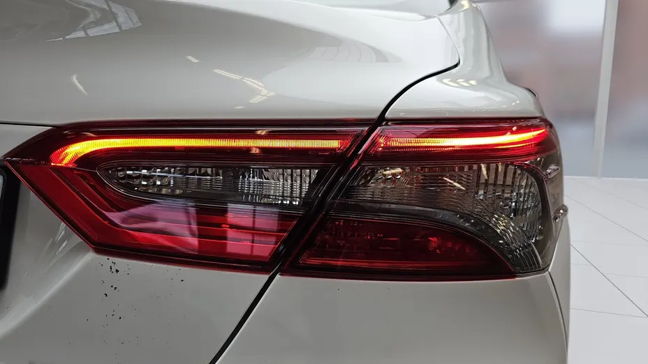 TOYOTA Camry Camry 2.5 Hybrid Comfort CVT