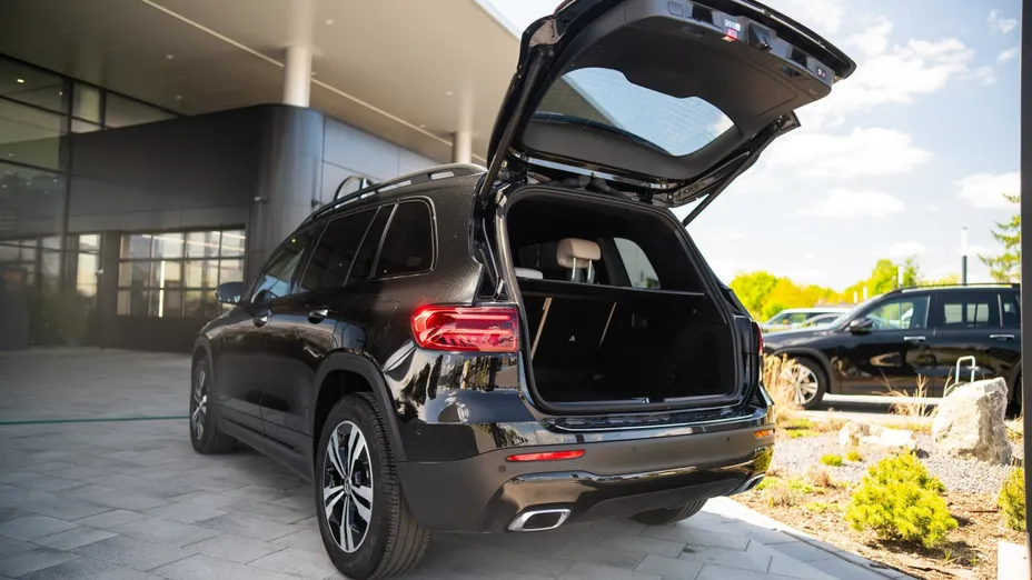 MERCEDES-BENZ GLB GLB 200 mHEV Progressive 7G-DCT