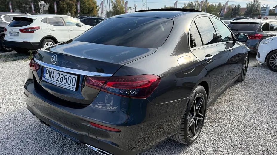 MERCEDES-BENZ E Klasa -