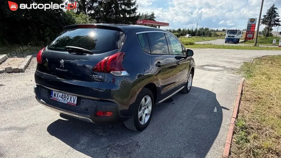 PEUGEOT 3008 -