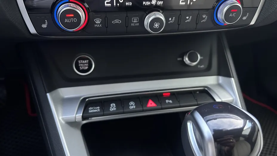 AUDI Q3 Sportback -