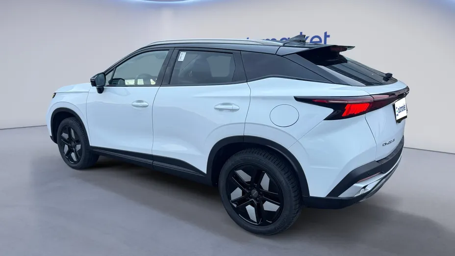 OMODA Omoda 5 Omoda 5 1.5 T-GDI Hybrid Premium DHT Nowy