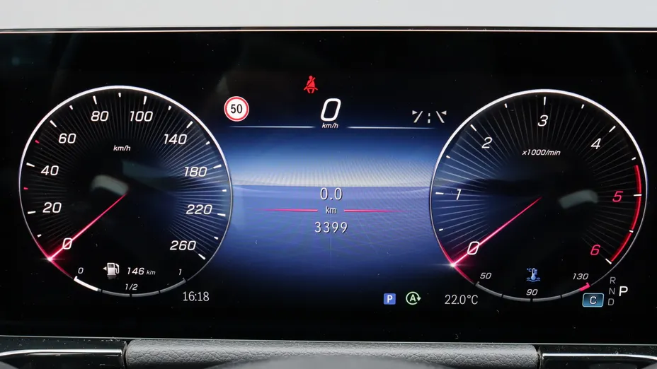 MERCEDES-BENZ GLA GLA 200 d AMG Line 8G-DCT