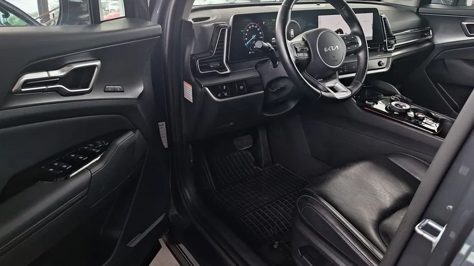 KIA Sportage Sportage 1.6 T-GDI HEV Business Line 4WD aut