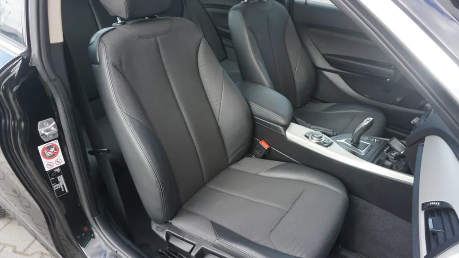 BMW Seria 2 216i GPF Sport Line