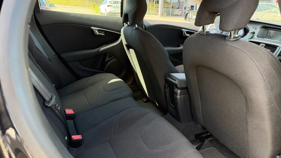 VOLVO V40 V40 T2 Kinetic