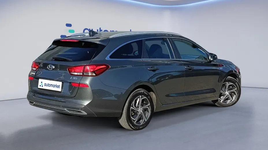 HYUNDAI i30 i30 1.5 T-GDI 48V Smart