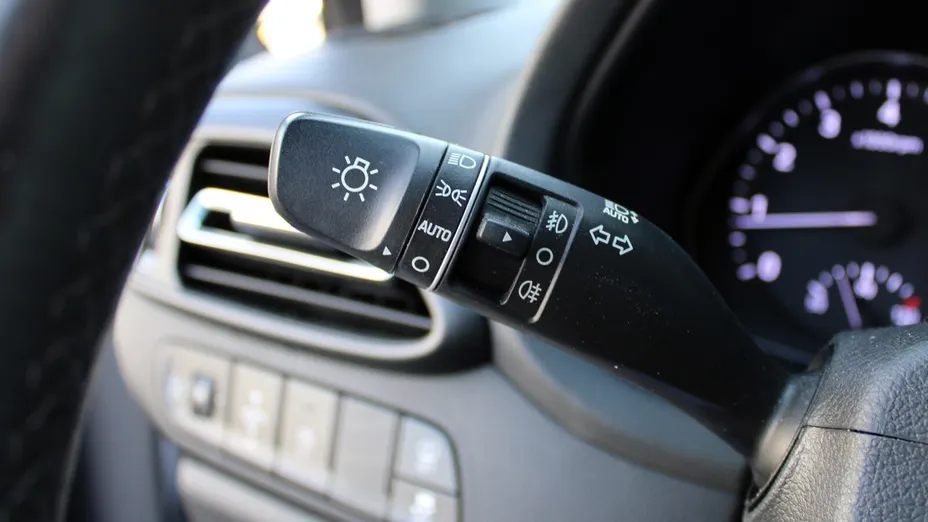 HYUNDAI i30 i30 1.5 T-GDI 48V Smart