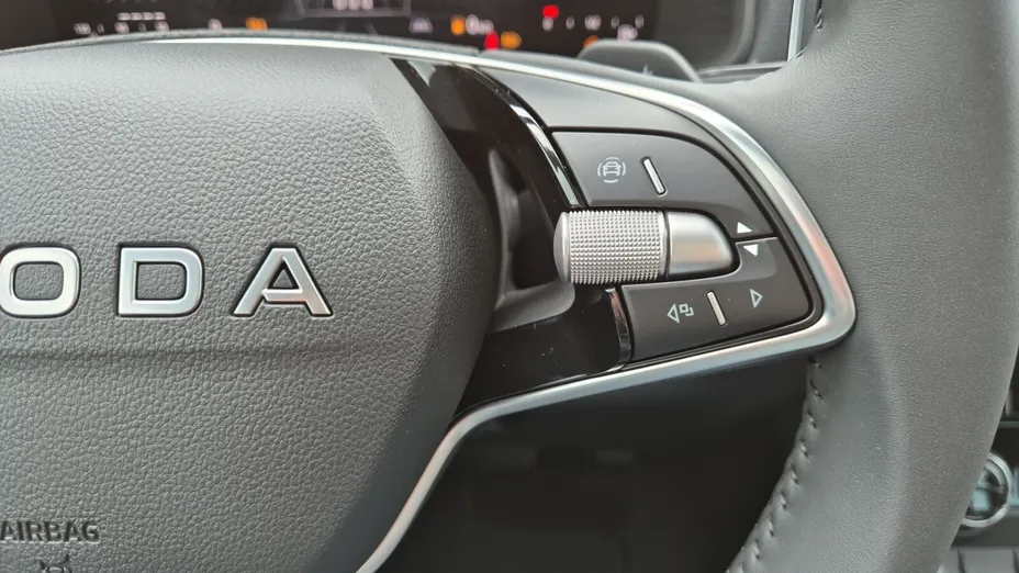 SKODA Karoq Karoq 1.5 TSI ACT Drive DSG Nowy