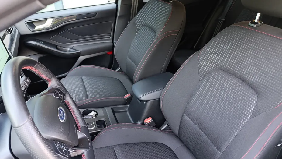 FORD Focus Focus 1.5 EcoBlue ST-Line X aut