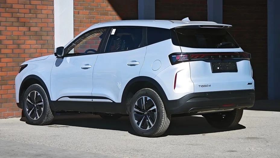 CHERY Tiggo 4 -