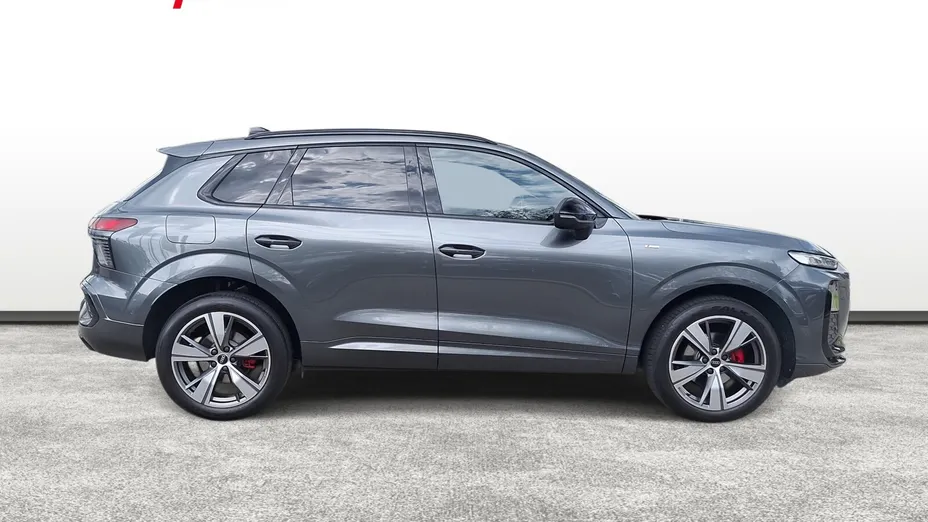 AUDI Q3 Q3 TFSI mHEV 110 kW S tronic
