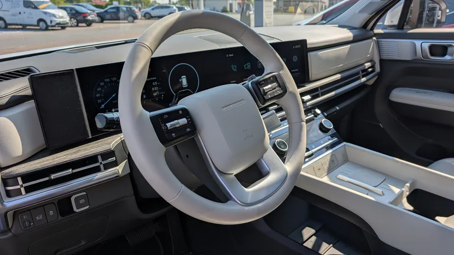 HYUNDAI Santa Fe Santa Fe 1.6 T-GDI HEV Executive aut Nowy