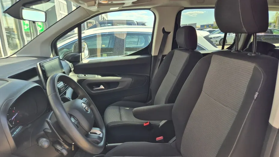 TOYOTA Proace City Verso Proace City Verso 1.5 D-4D Business Aut.