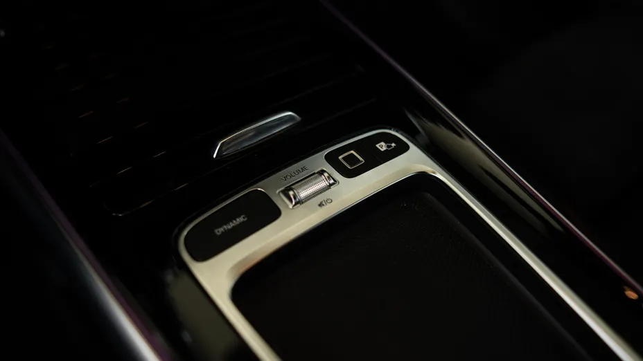 MERCEDES-BENZ GLB GLB 220 d 4-Matic AMG Line 8G-DCT