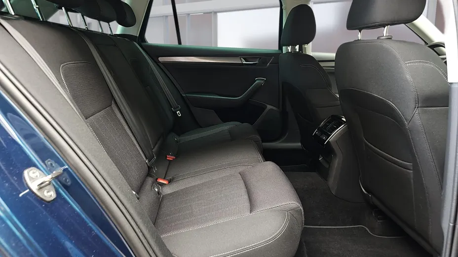 SKODA Superb Superb 2.0 TDI SCR Style DSG