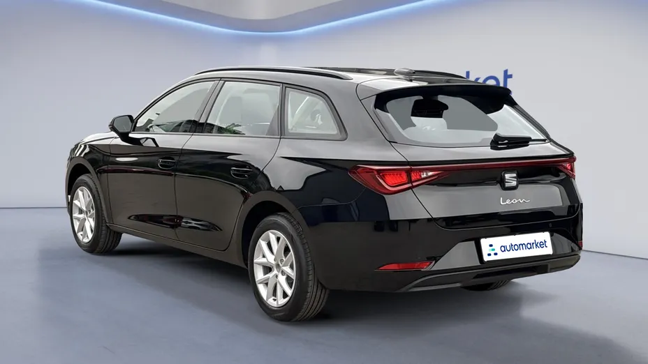 SEAT Leon Leon 1.5 eTSI Style DSG Nowy