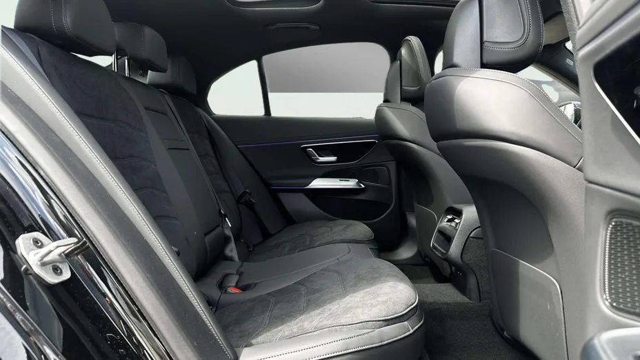 MERCEDES-BENZ E Klasa E 300 e PHEV 4-Matic AMG 9G-Tronic Nowy
