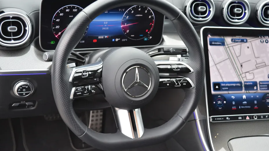 MERCEDES-BENZ C Klasa C 180 mHEV AMG