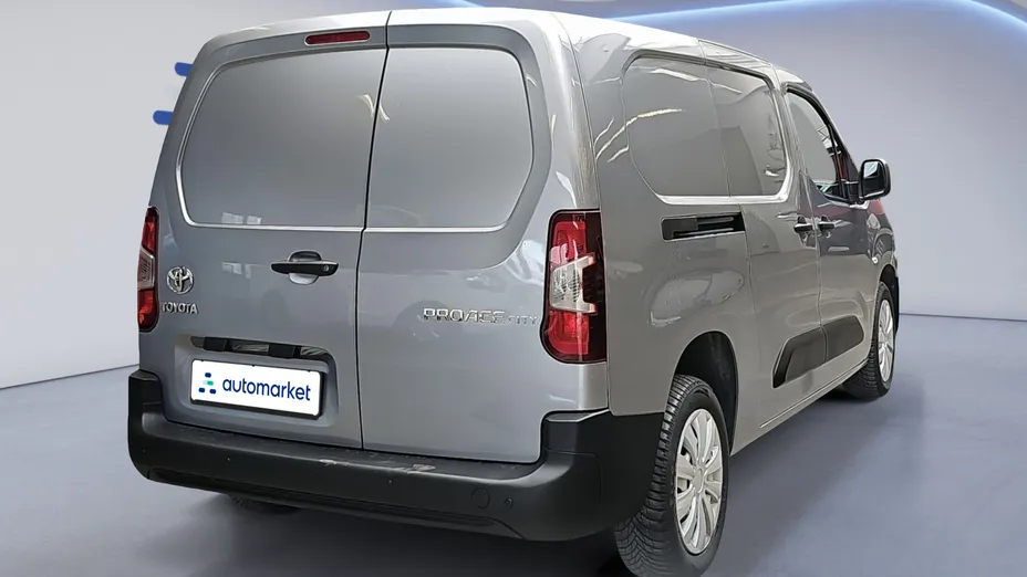 TOYOTA Proace City Proace City 1.5 D-4D Long 2,4t Active