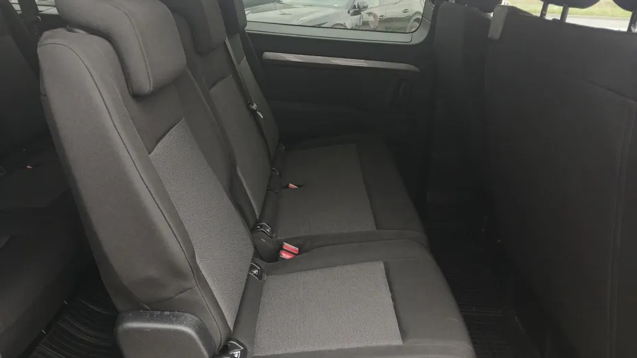 PEUGEOT Traveller Traveller 2.0 BlueHDi Long Business EAT8