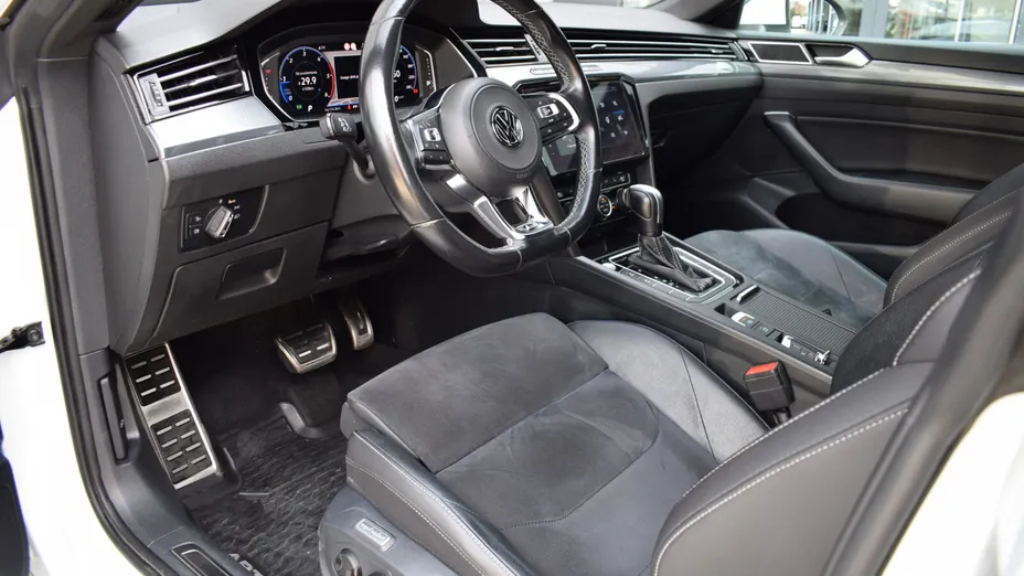 VOLKSWAGEN Arteon Arteon 2.0 TDI Bi-Turbo SCR 4Mot. Elegance DSG