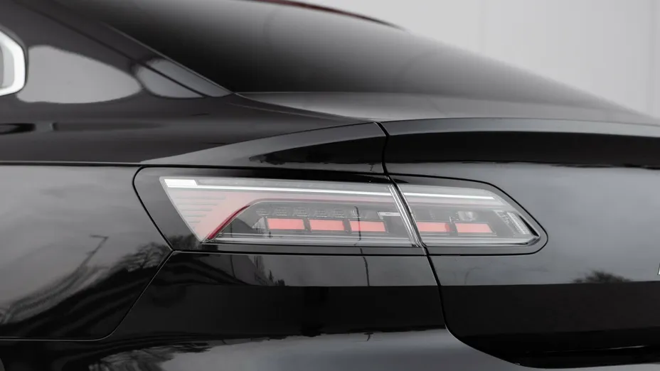 VOLKSWAGEN Arteon Arteon 2.0 TSI Elegance DSG