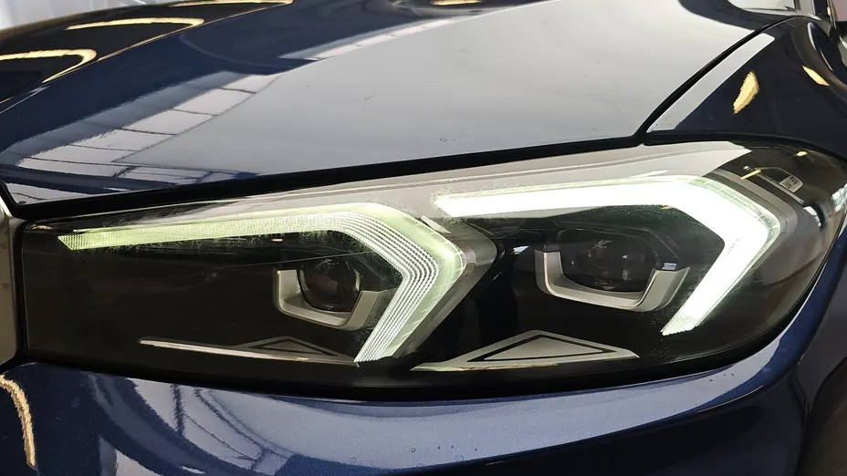 BMW Seria 3 318d mHEV aut