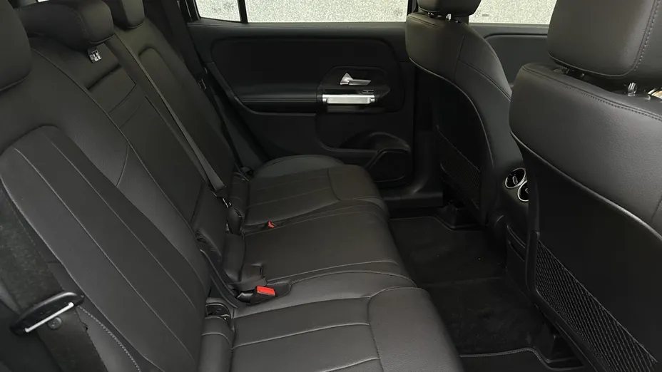 MERCEDES-BENZ GLB GLB 200 mHEV Progressive 7G-DCT
