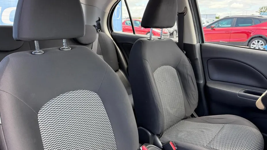 NISSAN Micra -