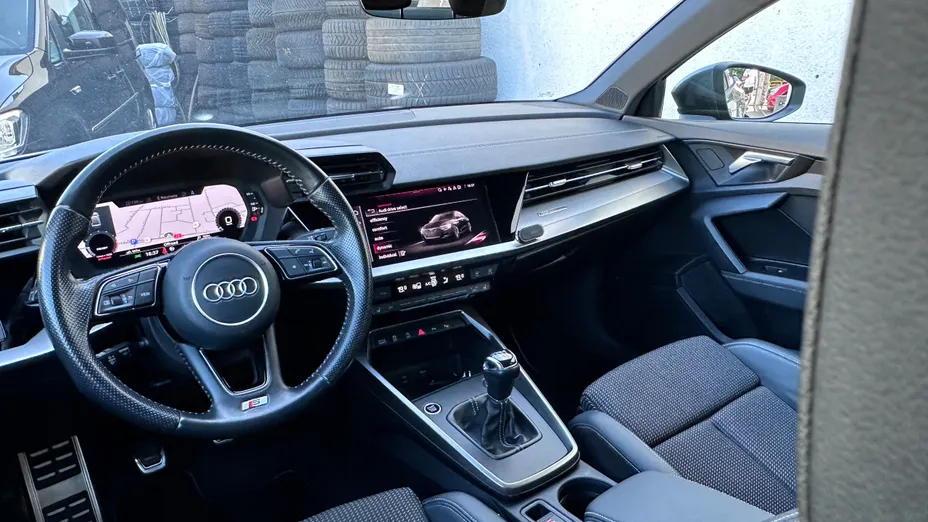 AUDI A3 A3 35 TFSI S Line