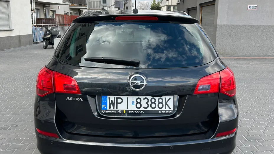 OPEL Astra -