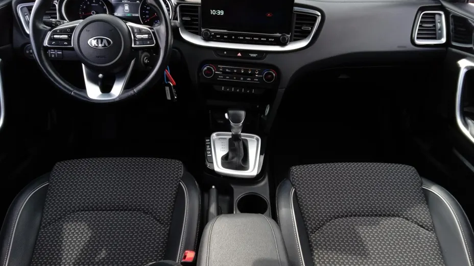 KIA Cee'd Ceed 1.5 T-GDI mHEV L