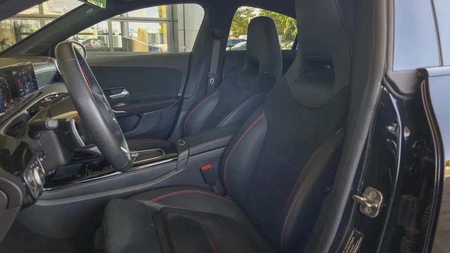 MERCEDES-BENZ CLA CLA 200 mHEV AMG Line 7G-DCT
