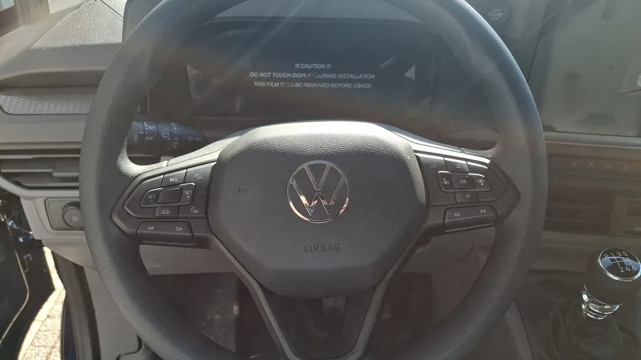 VOLKSWAGEN Transporter Transporter Kombi TDI L2H1 M1 Nowy