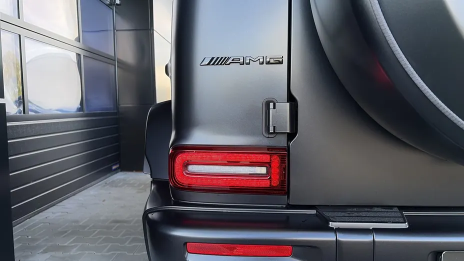 MERCEDES-BENZ Klasa G AMG G 63 mHEV 9G-TCT