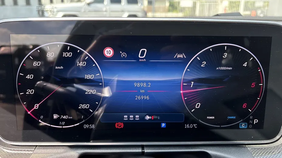MERCEDES-BENZ C Klasa C 220 d mHEV 4-Matic AMG