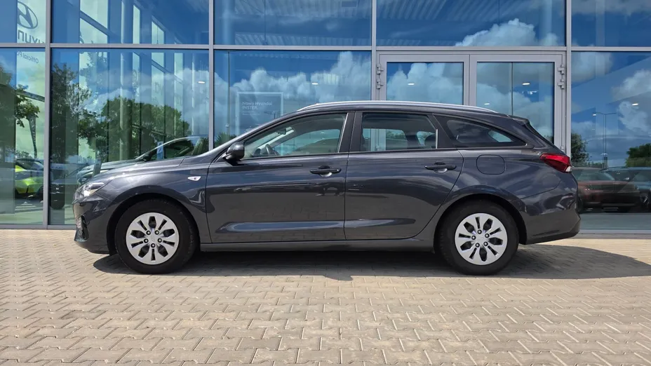 HYUNDAI i30 i30 1.6 D Classic +