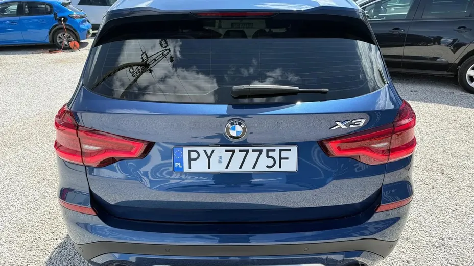 BMW X3 -