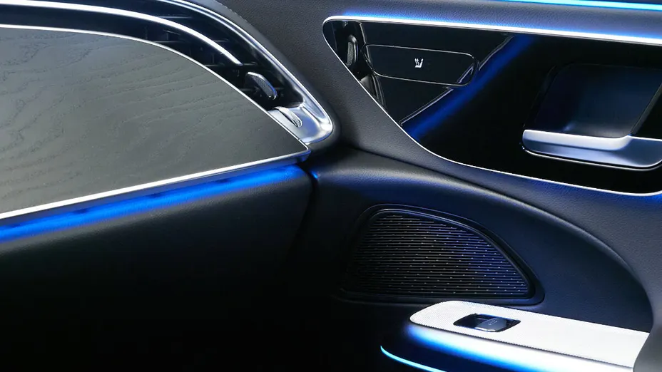 MERCEDES-BENZ E Klasa E 220 d mHEV 4-Matic AMG 9G-Tronic