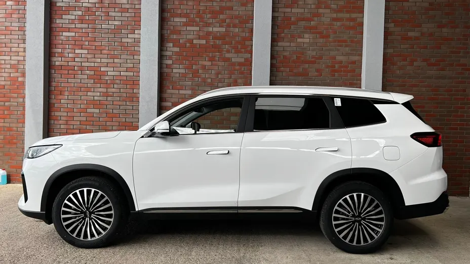 CHERY Tiggo 8 Tiggo 8 1.6 T-GDI Comfort DCT